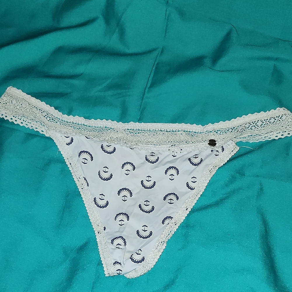 Chic White Silky Soft Panties with Navy Accents and Lace Trim